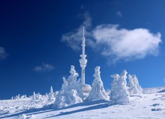 Jak znaleźć najbliższy nadajnik?