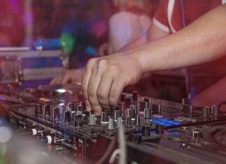 Jak dostroić antenę?